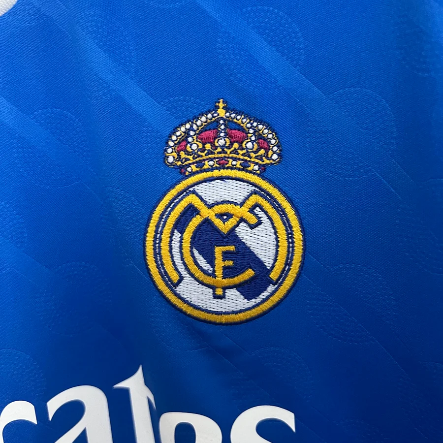 Camiseta Real Madrid 25/26 - Tercera - Imagen 5